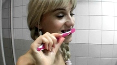 Blonde amateur teen gives a sloppy blowjob