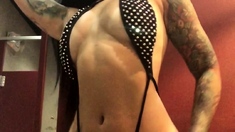 Cute amateur brunette naughty in solo jerking show on camera