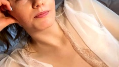 Young amateur teen in solo masturbation getting kinky