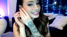 Brunette Solo Webcam Masturbation