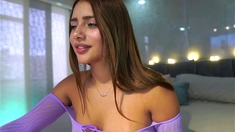 Brunette Solo Webcam Masturbation