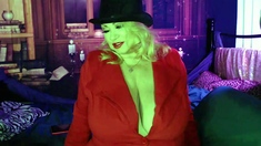 Super Hot Busty Blonde Babe Fucks A Big Dick On Webcam